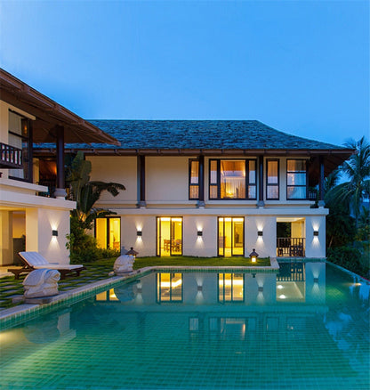 illumente – Modern Waterproof LED Wall Light for Indoor and Outdoor Use